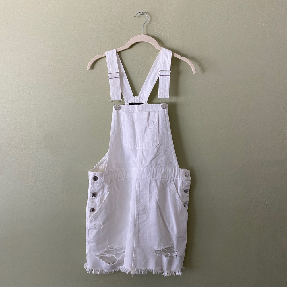 Forever 21 White Overall Skirt / Size Medium